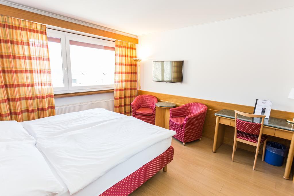 Hôtel du Rhône Sion Phòng bức ảnh